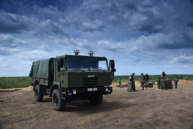 Белорусские мастера артиллерийского огня выбирают МЗКТ-500200